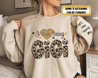 Personalized I Love Being Gigi Sweatshirt, Custom Names And Nickname Shirt, Gift For Christmas Long-Sleeve
