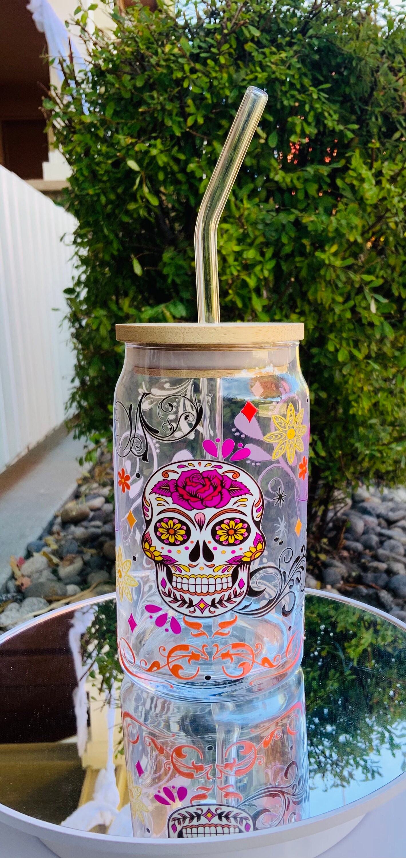 Day of the Dead or Dia de Muertos Glass Cup 16oz with straw and lid