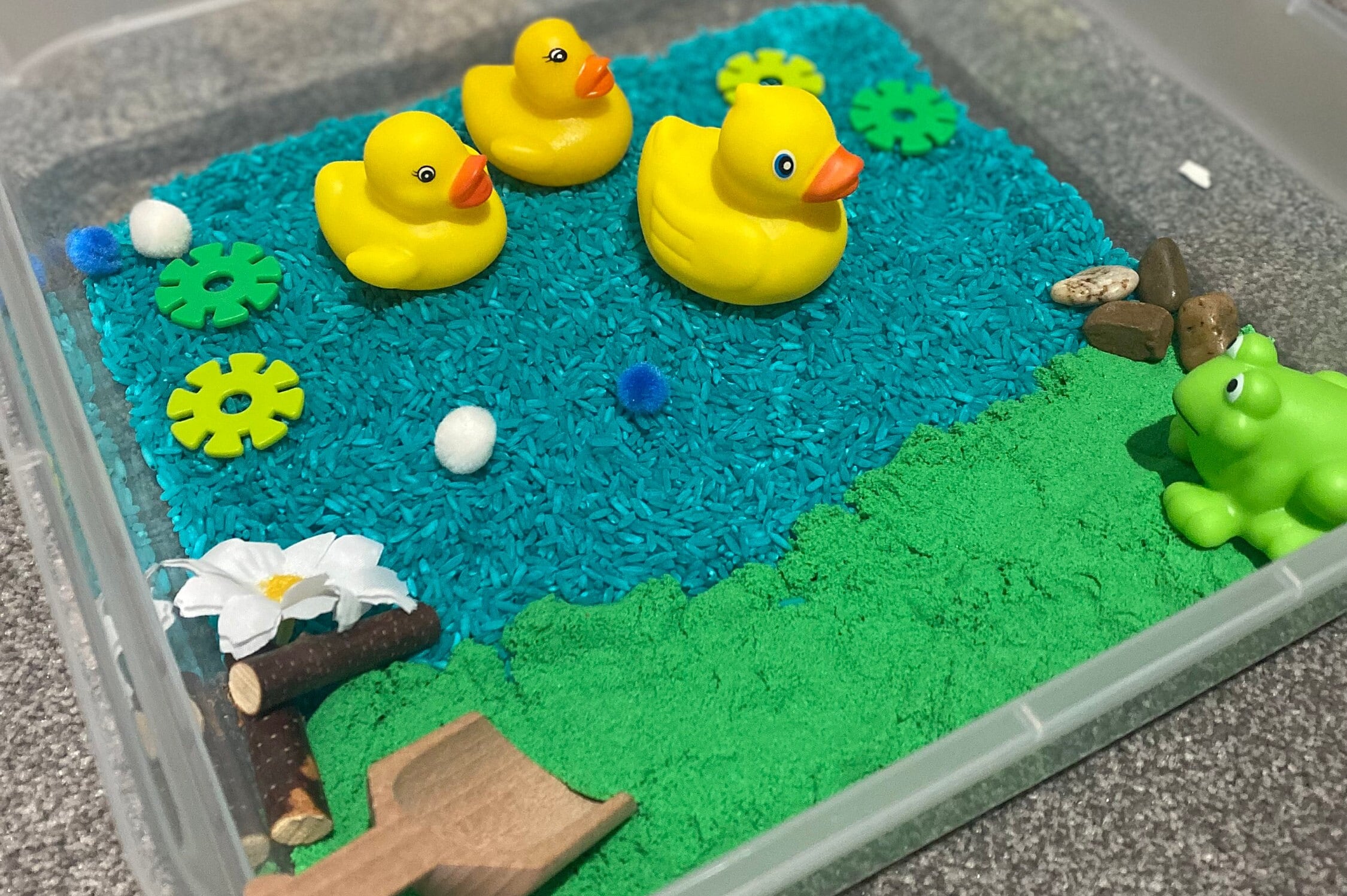 5 Little Ducks Spring Sensory Bin - Craft Play Learn