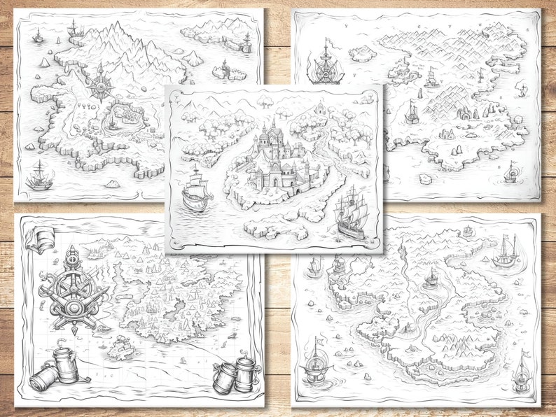 Pu&ograve; includere: Cinque mappe di isole disegnate a mano in bianco e nero con vari dettagli, tra cui castelli, navi e alberi. Le mappe sono su uno sfondo in legno.