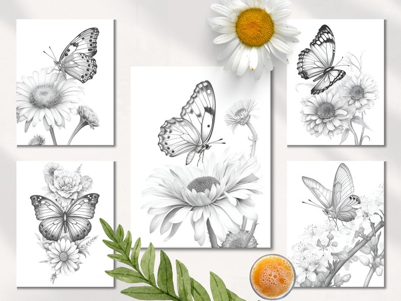 Pu&ograve; includere: Set di sei stampe d'arte stampabili in bianco e nero con farfalle e margherite. Ogni stampa presenta un diverso arrangiamento di farfalla e margherita.