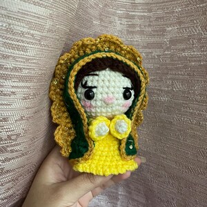 Virgin Mary crochet plushie/amigurumi virgen de guadalupe