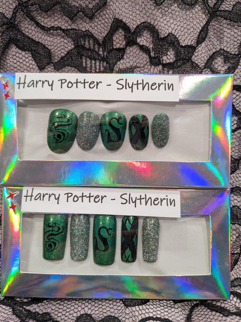 Fandom Nails - H.P. image 6