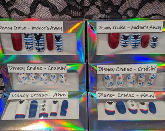 Fandom Nails - Dis. Cruise
