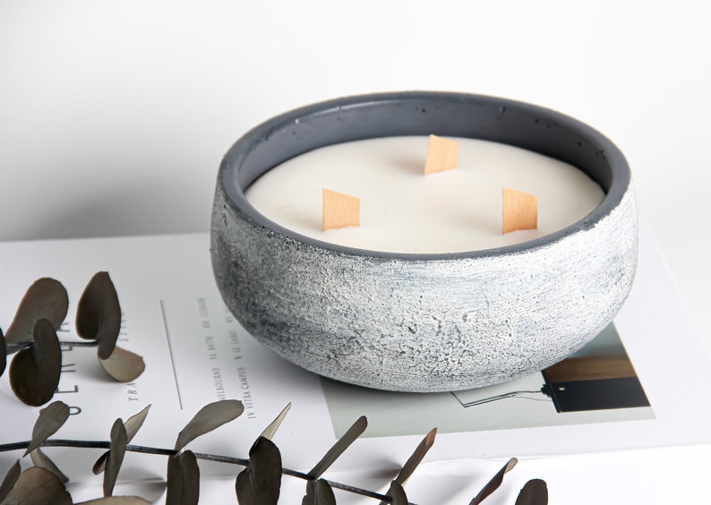 Soy Candle Hand-made Concrete Bowl with Aged Interior image 4