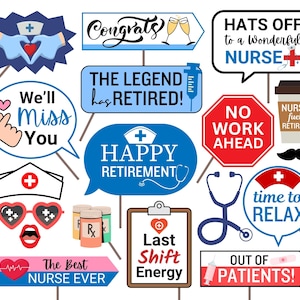 Op de afbeelding: Een verzameling fotohokjesrekwisieten met verschillende pensioen- en verpleegkundige thema's. Bevat tekstballonnen met teksten als "Happy Retirement", "Hats Off to a Wonderful Nurse" en "Out of Patients!" Bevat ook een stethoscoop en medicijnflesjes.