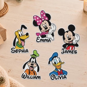 ディズニーマウス刺繍ワッペン、ホリデーシーズンのアイロン接着アップリケ、漫画マウスバッジ、ジャケットやバックパック用のカスタムワッペン