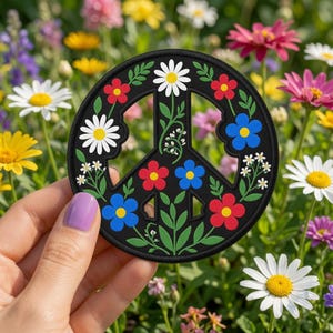 Fredsteckensmärke, Strykmärke, Dekorativt märke, Blomma, Daisy, Boho, Hippie, Retro, Påsydd applikation för kläder, väst, jacka, ryggsäck