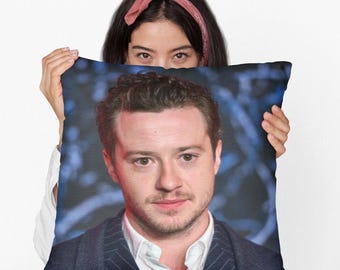 Almohada cuadrada de poliéster hilado de Joseph Quinn, regalo de almohada personalizada, la mejor decoración para el hogar y la oficina, regalo divertido para dormitorio con memes.