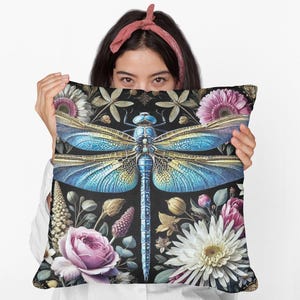 William Morris Libelle Kunst Dekokissen | Vintage Blumenkissen | Kunsthandwerk Wohnkultur | Akzent aus gesponnenem Polyester | Von der Natur inspiriertes Geschenk