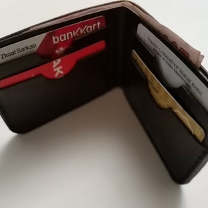 padrão de suporte de cartão de couro feito à mão