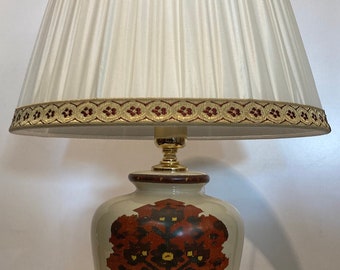 Table lamp in porcelain terracotta and silk lampshade