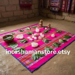 Toalha de mesa rosa para xamã, mesa de xamanismo inca, mesa de exposição de espaço sagrado, toalha de altar andina xamânica 58 x 52 cm/ 22,83 x 20,56 pol.