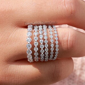 Full Eternity Round Moissanite Wedding Band Minimalist Moissanite Band 14K Gold Floating Bubble Band Stackable Band Anniversary Gift Band