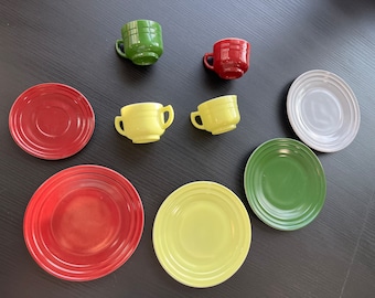 Hazel Atlas Little Hostess Set Moderntone Pieces