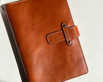 leather notebook • refillable notebook • travel notebook • leather diary • leather planner • a5 notebook cover • journal leather with zipper