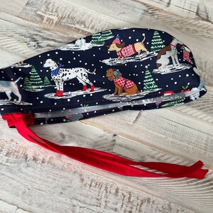 Christmas Dogs Scrub Cap: Holiday Cotton Vet Tech Hat, Fashion Scrub Hat