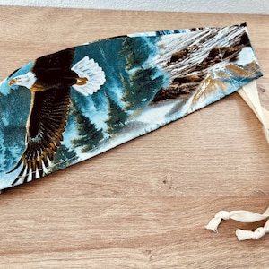 Wildlife Scrub Cap: Soaring Eagles, Mountains, Nature Lover