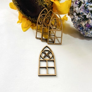 Wooden arch window,  church window, gothic window, doll house window, various sizes, for crafts, decoration, natural wood, miniature window