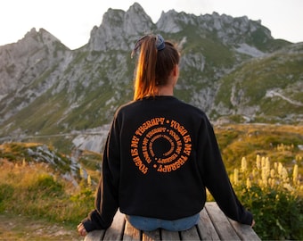 Le yoga est mon sweat-shirt thérapeutique, pull de yoga, pull de yoga, méditation, sweat-shirt de yoga, Boho Yoga, cadeau de yoga