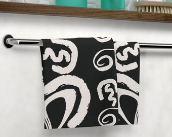 Bold black face towel African inspired wash cloth white bold shapes for bathroom square dry face on it black & white make up wash cloth