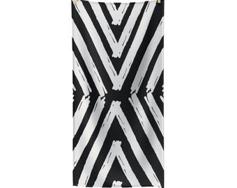 Striped pattern towel African inspired bath towel black & white bold print for bathroom rectangular for body beach towel unique print