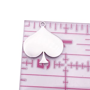 Queen of Spades Toggle Necklace 画像 6
