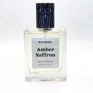 Amber Saffron!!! Inspired by :  Baccarat Rouge 540   Luxury fragrance / Long lasting / Eau de Parfum / No international shipping!!! 50 ml .