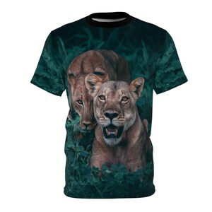 Lion Shirt Cat Lioness Pair T-Shirt Unisex Shirts for Men Shirts for Women Forest Trees Nature Shirt