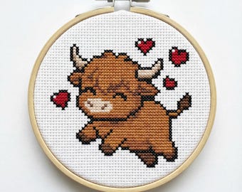 Niedliches Highland Kuh Valentinstag Kreuzstich Muster | Stickrahmen-Stickerei PDF | Sofortdownload | Kommerzielle Nutzung | Kreuzstich Stickmuster