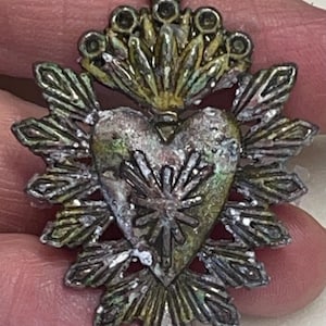 Milagro, Love Charm, 44mm Tall x 32.6mm Wide, Ex Voto, Sacred Heart Pendant.  Gray and Green Antiquing. Nice Weight and Feel, 1 Each