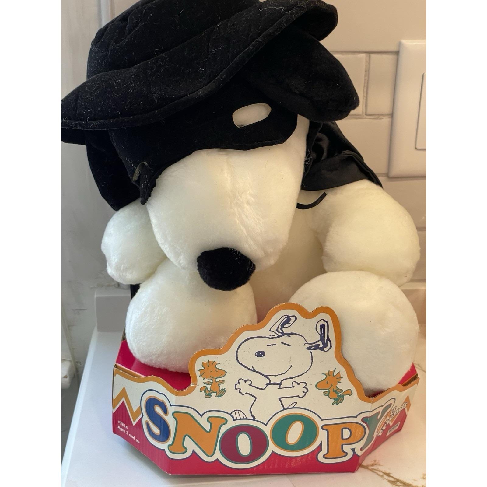 Vintage Snoopy Zorro Plush Stuffed Toy Mask Cape Hat Peanuts Irwin