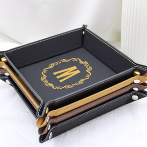 Bandeja para billetera con monograma, bandeja de cuero grabada, regalo de oficina personalizado, bandeja para billetera de cuero, bandeja para billetera para hombre, regalo personalizado para él