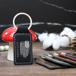 Personalized Leather Keychain, Custom Keychain, Birthday Gift for Her, Fathers Day Gift, Wedding Gift, Promotional Gift, Business Logo Gifts