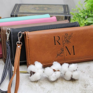 Cartera de mujer personalizada, Cartera de cuero vegano para mujer, Monedero de mujer grabado, Cartera de cuero de mujer con cremallera, Monedero de mujer personalizado