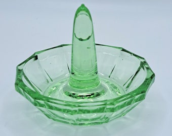 Retro green glass ring holder