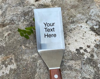 Spatola in metallo incisa al laser personalizzata: spatola per griglia in acciaio inossidabile con manico in legno