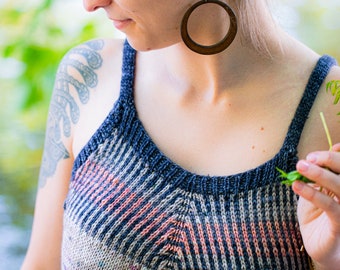 Strickmuster (PDF) - Cosmic Ray Tank Top - Trägertop Sommer gestricktes Hemdchen - Strickmuster für Frauen