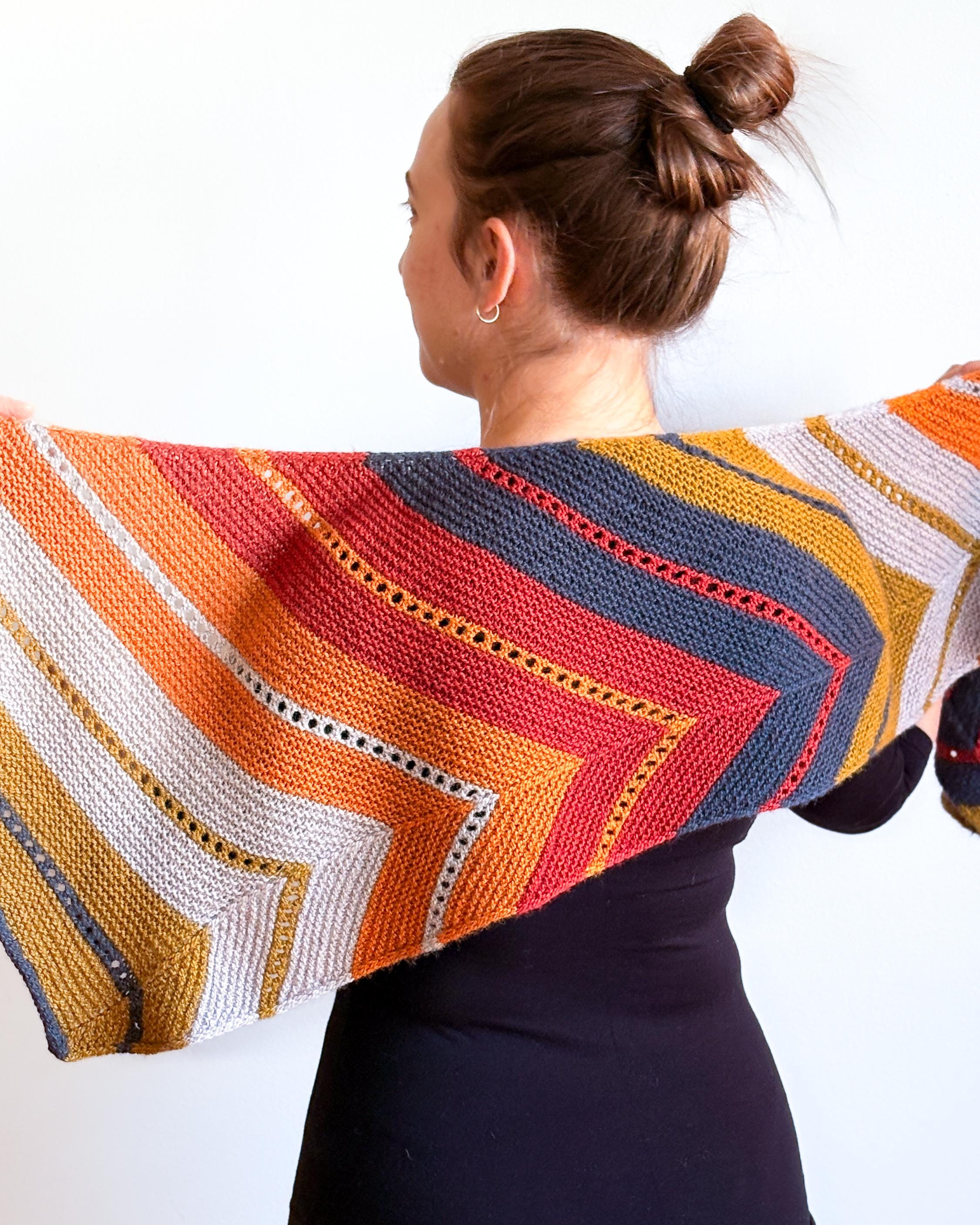 Châle Multicolore Tricoté Main En Acrylique - Fait Main - Neuf Sans étiquette - Motif Vagues