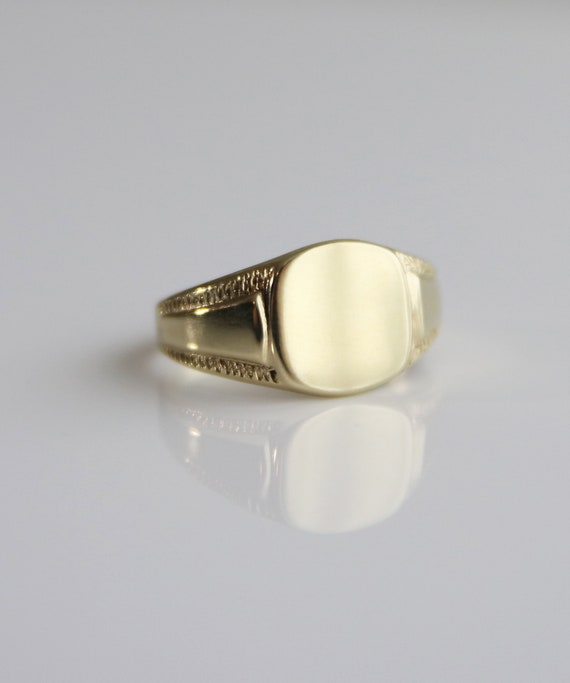 Vintage 8K Solid Gold Blanco Signet Ring, Size 56… - image 5