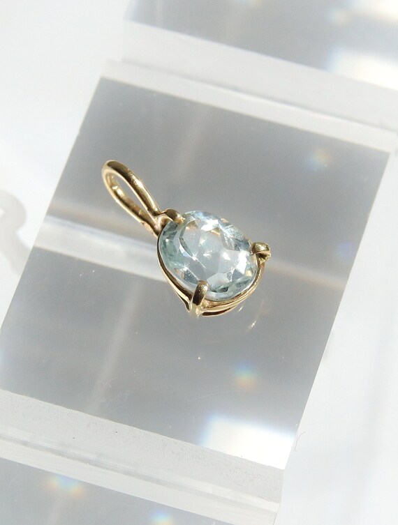 Vintage 14K Solid Gold Aquamarine Pendant, Exclus… - image 2