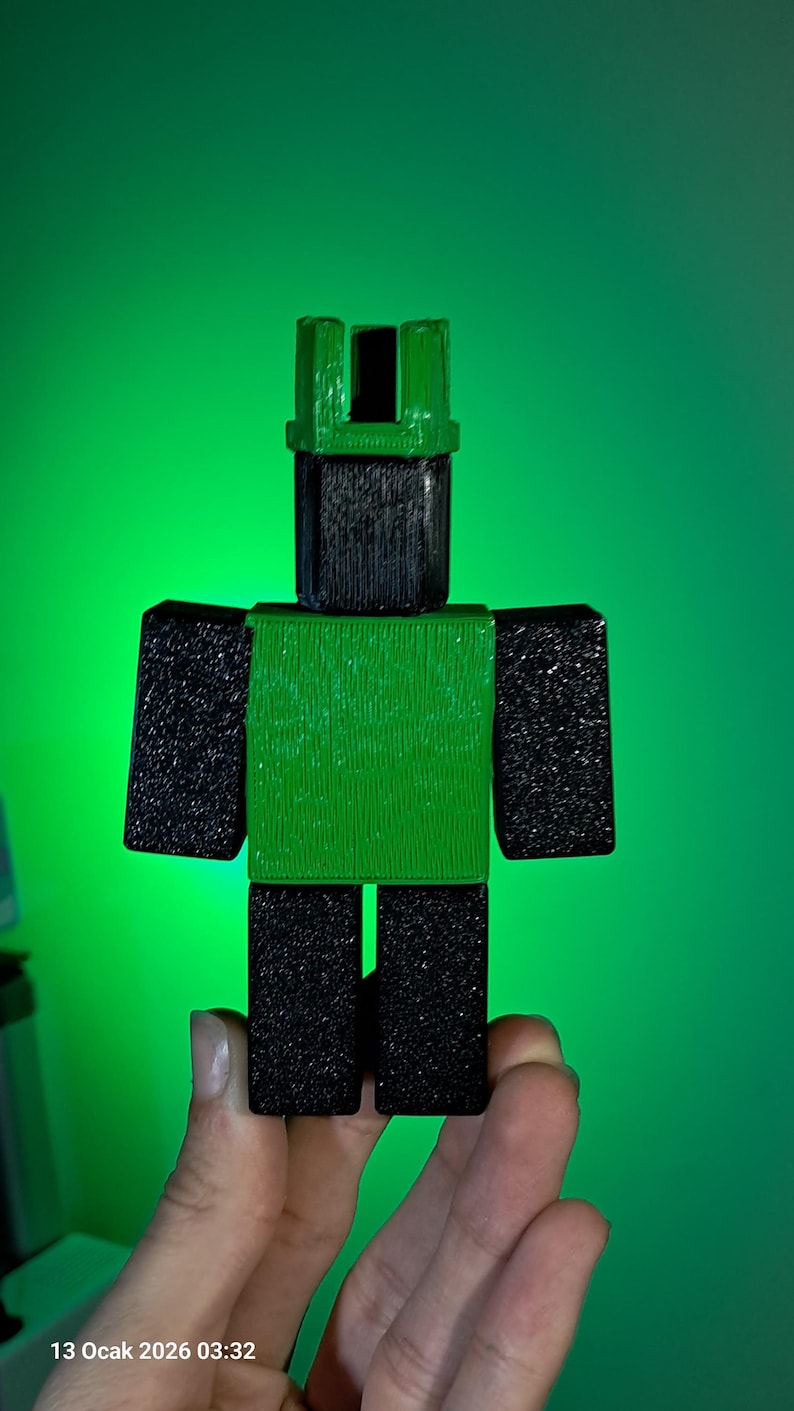 Betrayed 1x1x1x1 Roblox Forsaken Two Times Toys Figure Milestone IV Il Srtc 