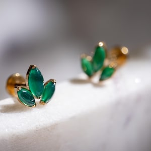Green Marquise Leaf, Flat Back Earrings, Titanium Screw Back Studs, Cartilage Jewelry, Helix Tragus Studs, Minimalist Ear Accessories 3002