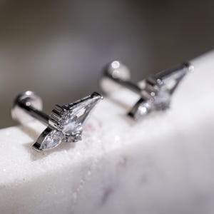 Clear Torch Stud, Flat Back Earrings, Titanium Screw Back Studs, Cartilage Jewelry, Helix Tragus Studs, Minimalist Ear Accessories 3116