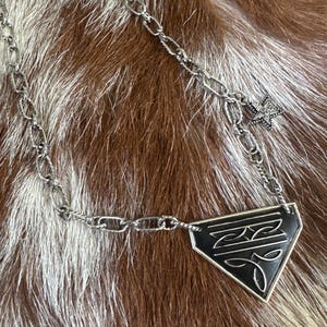Collar de bebé con puntada de bota imagen 1