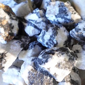 Raw Zebra Jasper Crystals Natural Crystal Worry Stone Home Decor Anxiety Pocket Distraction Meditation Gift Birthday Christmas