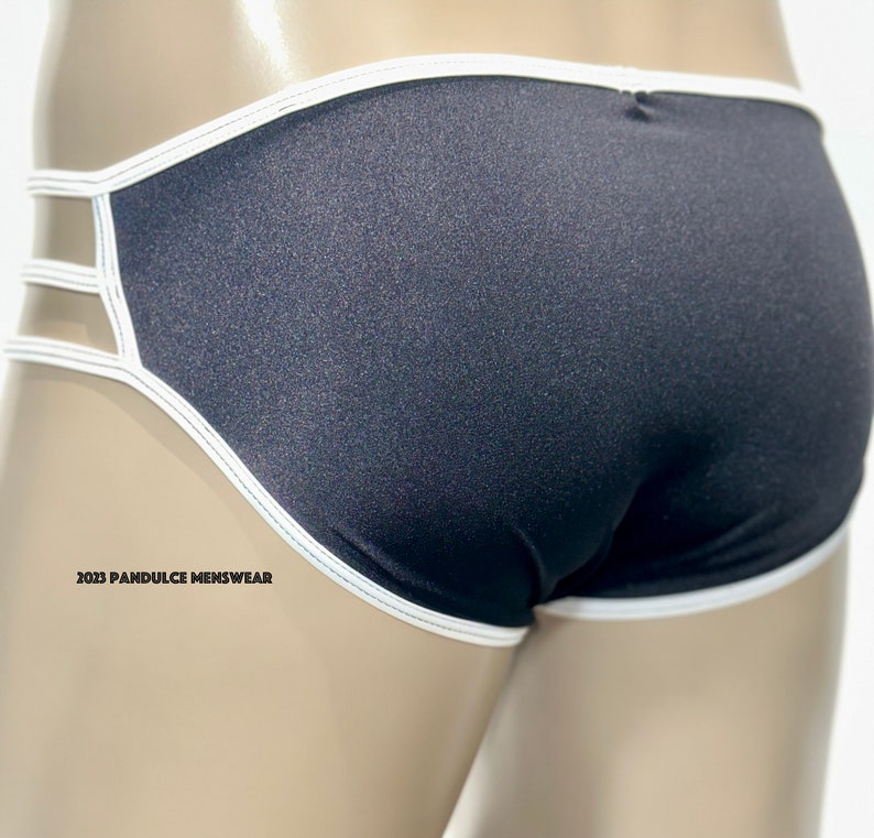 Mens Big Pouch Bottom Exotic Underwear image 2