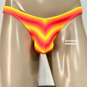 Men&#39;s Exotic Thong