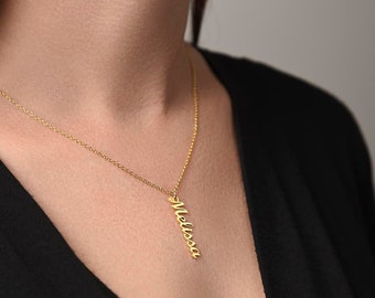 Minimalist Name Necklace, Vertical Custom Name Necklace, Personalized Name Necklace, 18K Gold Plated Necklace, Gift for Her, Gift for Mom