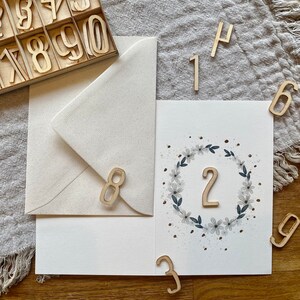 Zum Geburtstag, Zahlenkarte mit Umschlag, personalisierbar, gold